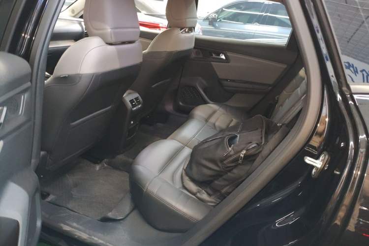 Used Citroen C5 X 2021 1.6T Enjoy the Extraordinary Interior 4