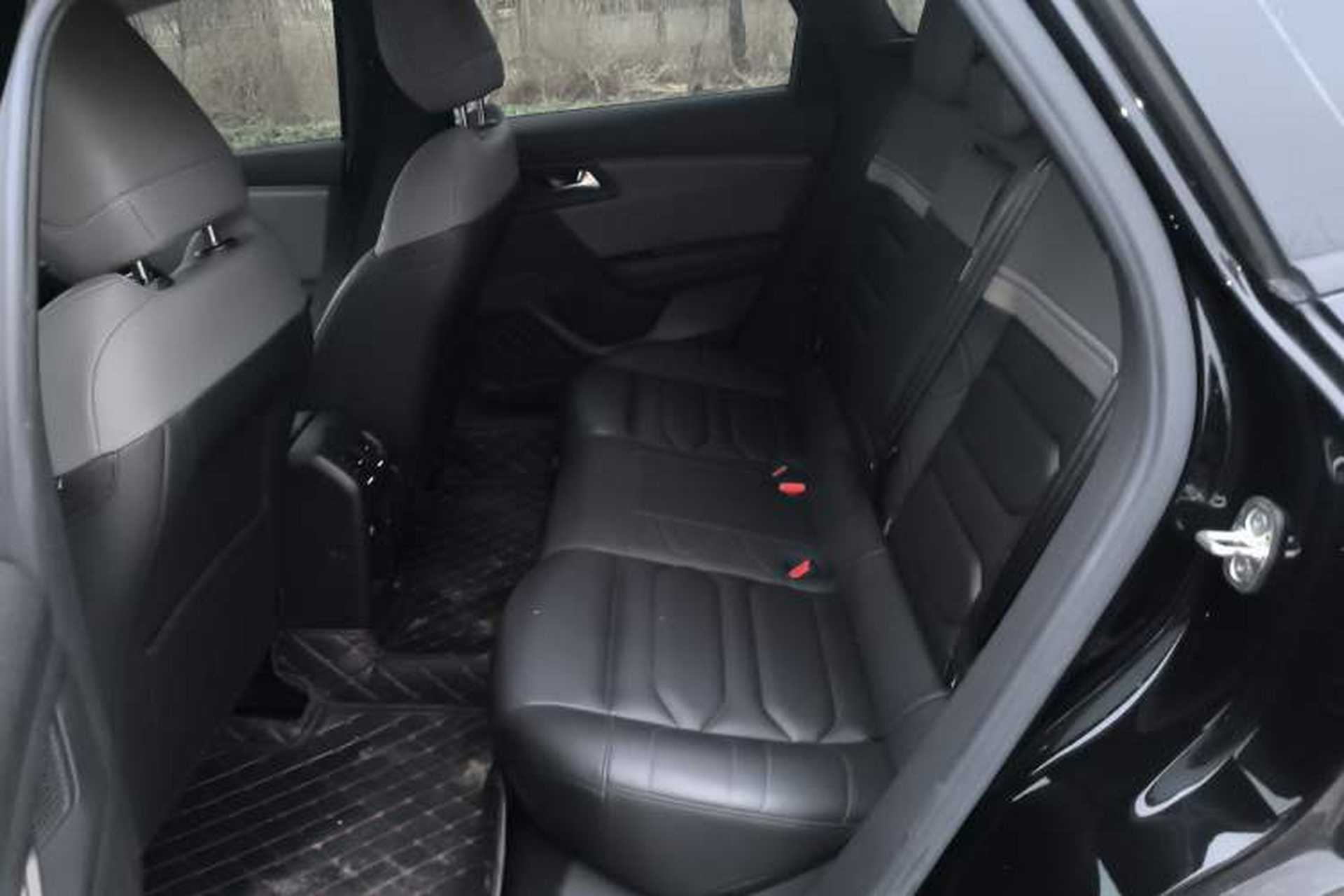 Used Citroen C5 X 2021 1.6T Enjoy the Extraordinary Left Rear Seat