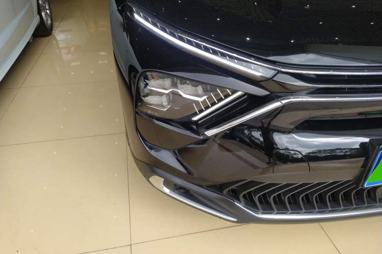 Used Citroen C5 X 2021 1.6T Impressive Edition Right Front Headlight