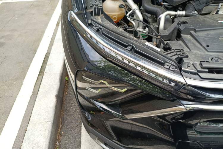 Used Citroen C5 X 2021 1.6T Enjoy the Extraordinary Right Front Headlight