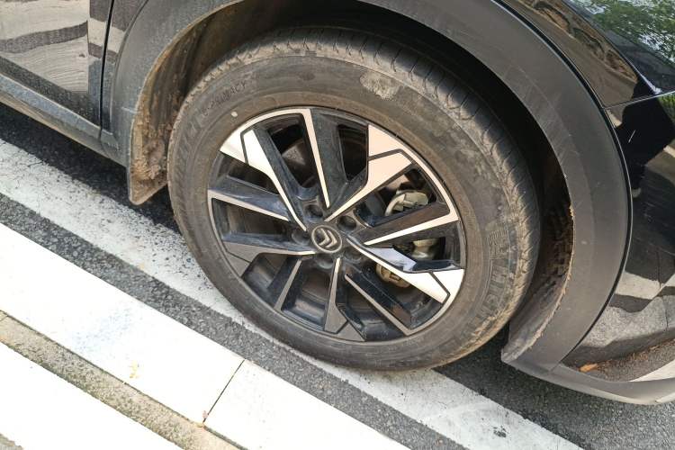 Used Citroen C5 X 2021 1.6T Enjoy the Extraordinary Right Front Wheel Hub