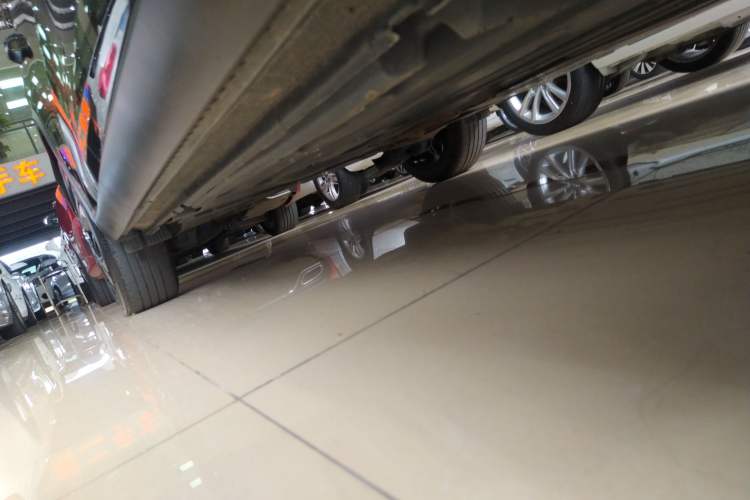 Used Citroen C5 X 2021 1.6T Impressive Edition Right Side Sill