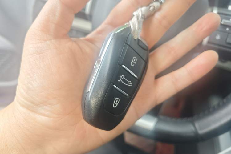Used Citroen C5 X 2021 1.6T Enjoy the Extraordinary Vehicle Key