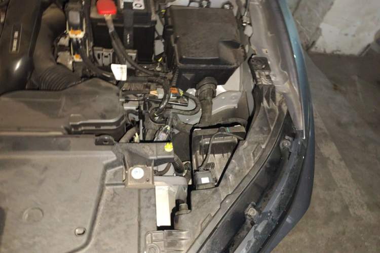 Used Citroen C5 X 2021 1.6T Flagship Edition Engine Bay Left