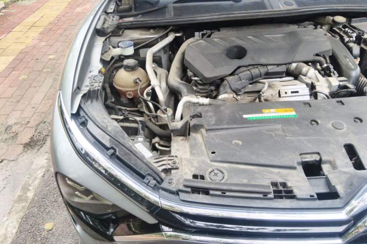 Used Citroen C5 X 2021 1.6T Impressive Edition Engine Bay Right