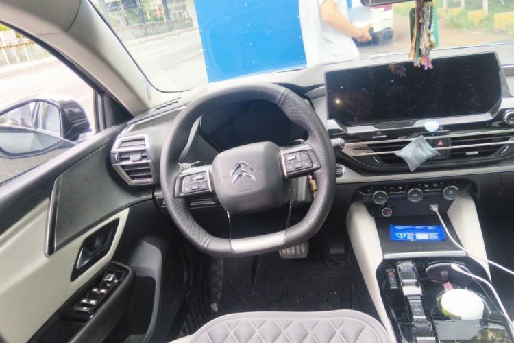 Used Citroen C5 X 2021 1.6T Impressive Edition Steering Wheel