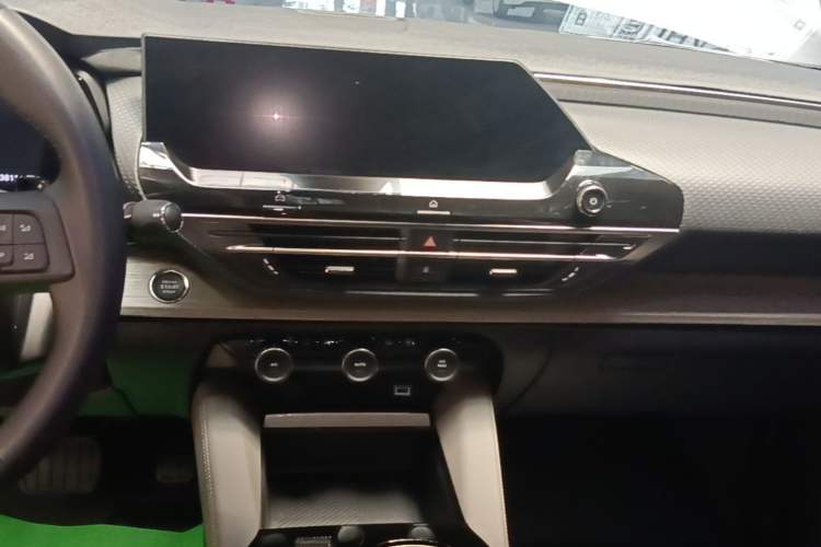 Used Citroen C5 X 2021 1.6T Enjoy the Extraordinary Audio And AC Panel
