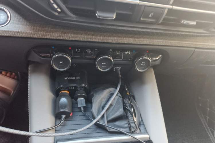 Used Citroen C5 X 2021 1.6T Enjoy the Extraordinary Audio And AC Panel