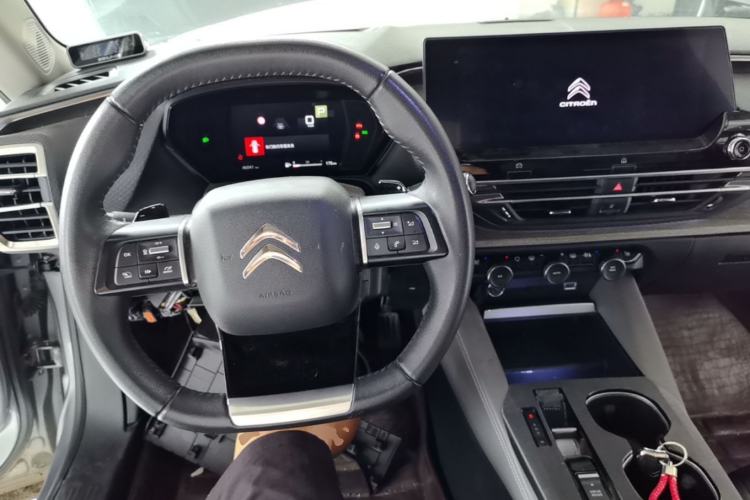 Used Citroen C5 X 2021 1.6T Flagship Edition Center Console