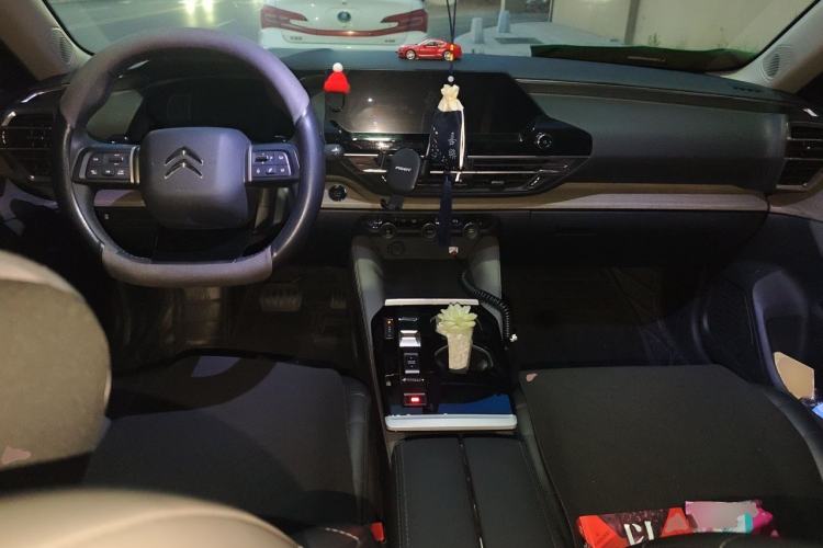 Used Citroen C5 X 2021 1.6T Enjoy the Extraordinary Center Console