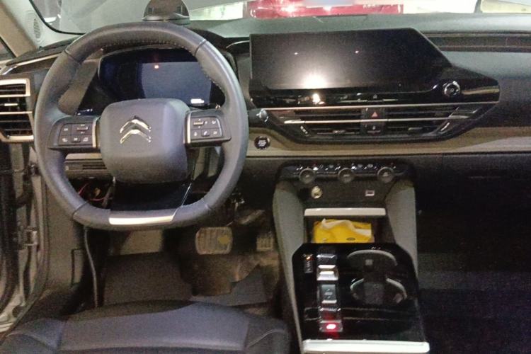 Used Citroen C5 X 2021 1.6T Enjoy the Extraordinary Center Console