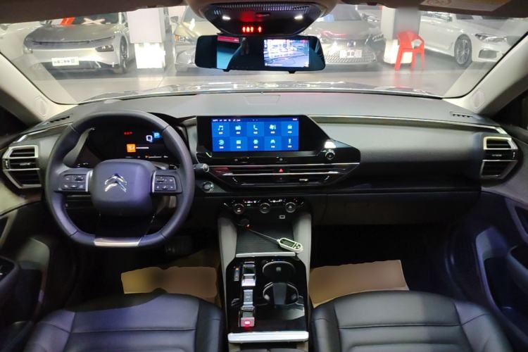 Used Citroen C5 X 2021 1.6T Enjoy the Extraordinary Center Console