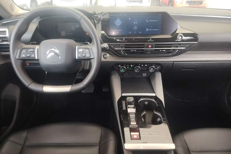 Used Citroen C5 X 2021 1.6T Enjoy the Extraordinary Center Console