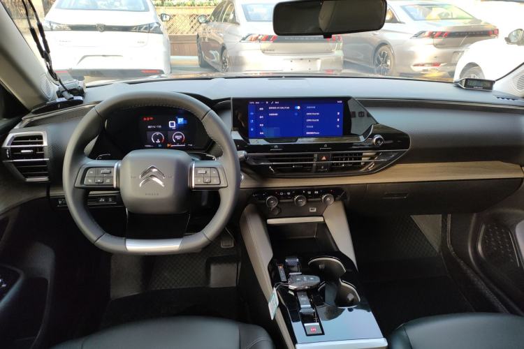 Used Citroen C5 X 2021 1.6T Enjoy the Extraordinary Center Console