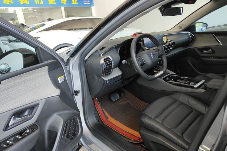 Used Citroen C5 X 2021 1.6T Enjoy the Extraordinary Driver Seat