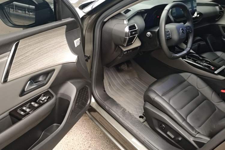 Used Citroen C5 X 2021 1.6T Flagship Edition Driver Seat