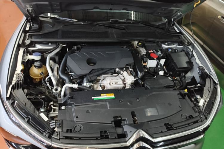 Used Citroen C5 X 2021 1.6T Impressive Edition Engine Bay