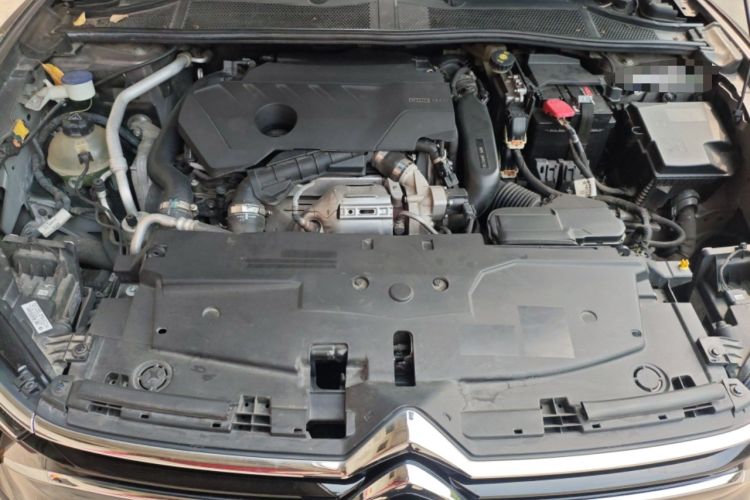 Used Citroen C5 X 2021 1.6T Enjoy the Extraordinary Engine Bay