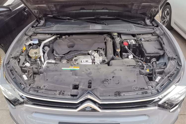 Used Citroen C5 X 2021 1.6T Flagship Edition Engine Bay