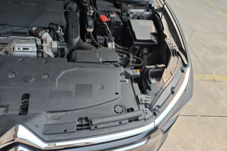 Used Citroen C5 X 2021 1.6T Enjoy the Extraordinary Engine Bay Left