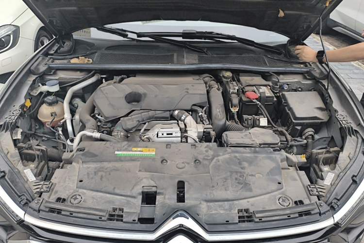 Used Citroen C5 X 2021 1.6T Enjoy the Extraordinary Engine Bay