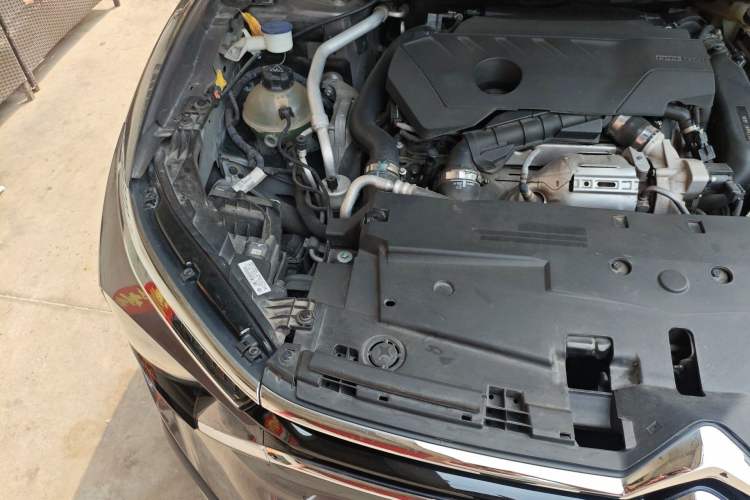 Used Citroen C5 X 2021 1.6T Enjoy the Extraordinary Engine Bay Right