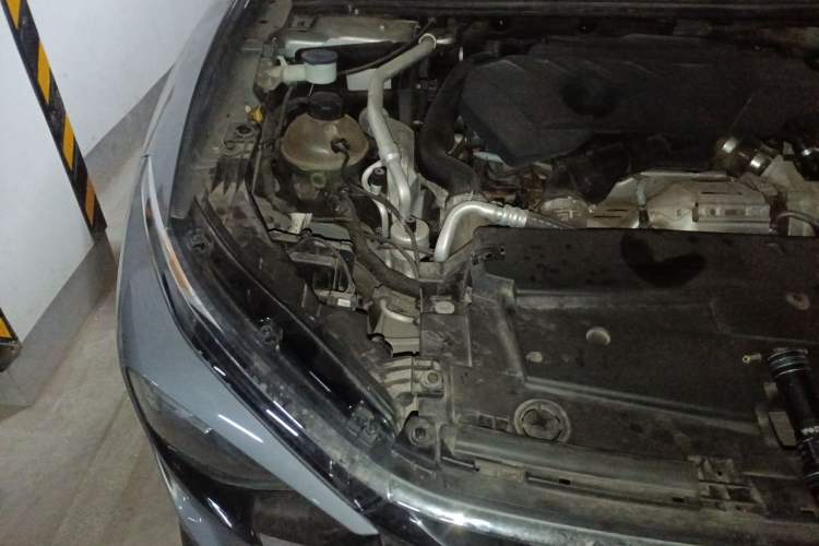 Used Citroen C5 X 2021 1.6T Enjoy the Extraordinary Engine Bay Right