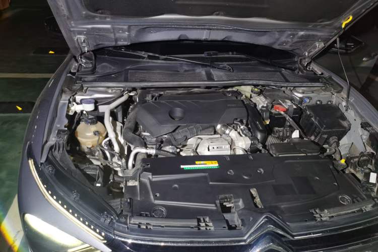 Used Citroen C5 X 2021 1.6T Enjoy the Extraordinary Engine Bay Right