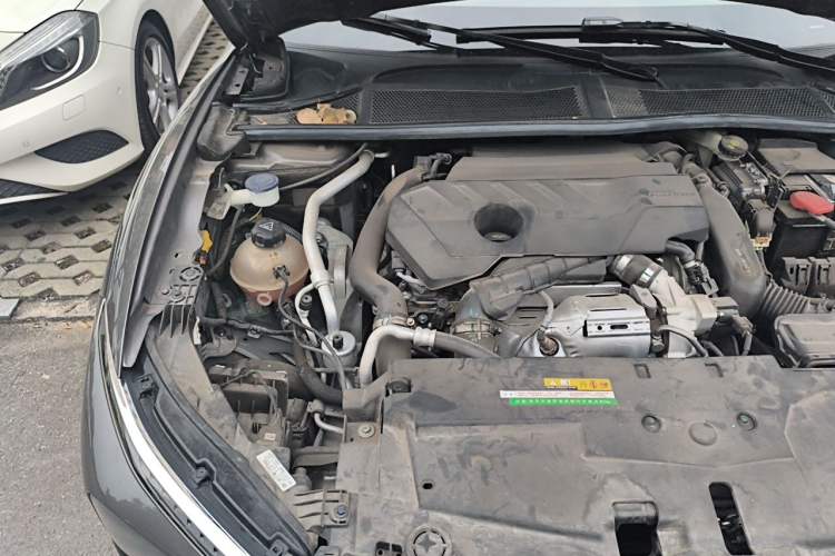 Used Citroen C5 X 2021 1.6T Enjoy the Extraordinary Engine Bay Right