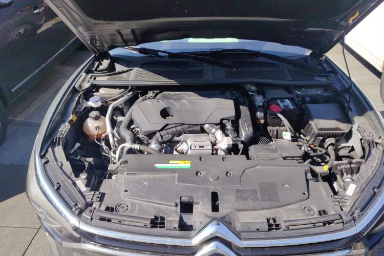 Used Citroen C5 X 2021 1.6T Enjoy the Extraordinary Engine Bay Right
