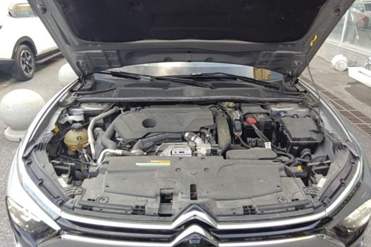 Used Citroen C5 X 2021 1.6T Flagship Edition Engine Bay