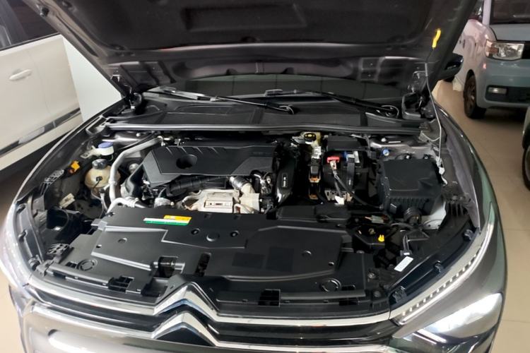 Used Citroen C5 X 2021 1.6T Impressive Edition Engine Bay