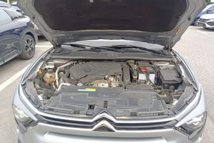 Used Citroen C5 X 2021 1.6T Enjoy the Extraordinary Engine Bay