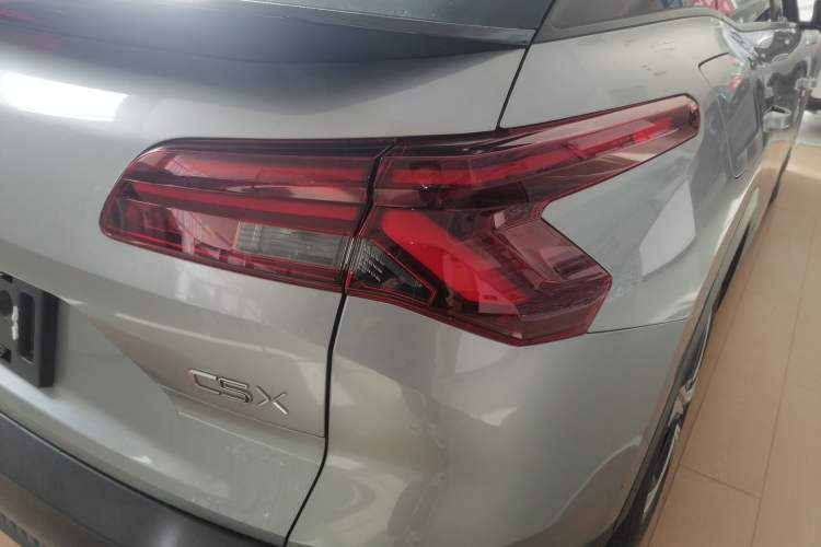 Used Citroen C5 X 2021 1.6T Enjoy the Extraordinary Exterior 3