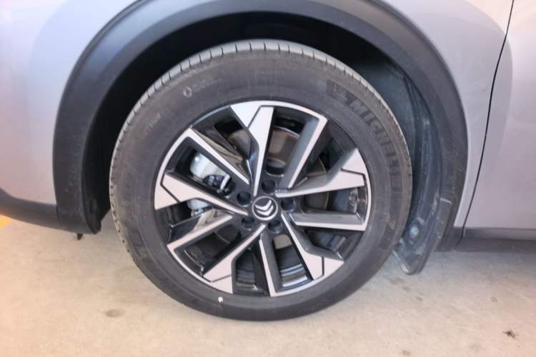 Used Citroen C5 X 2021 1.6T Enjoy the Extraordinary Exterior 4