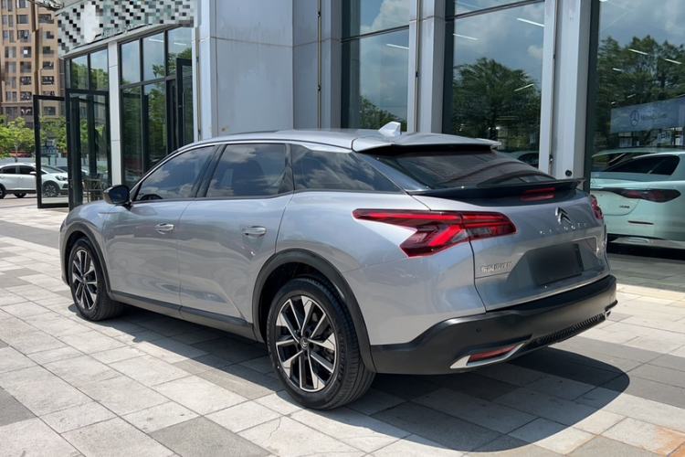 Used Citroen C5 X 2021 1.6T Enjoy the Extraordinary Exterior 4