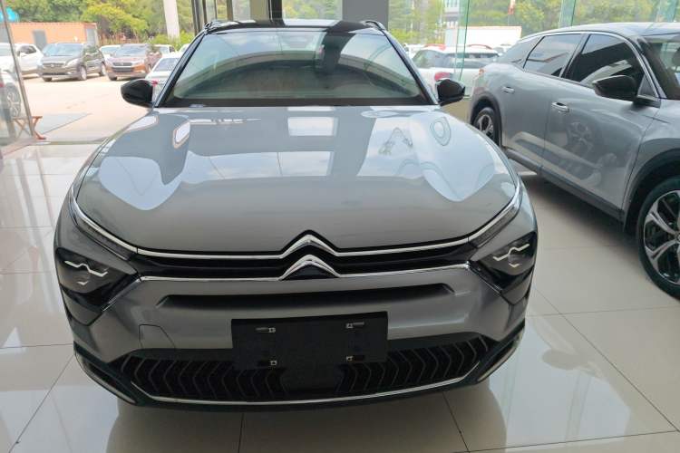 Used Citroen C5 X 2021 1.6T Enjoy the Extraordinary Exterior 4