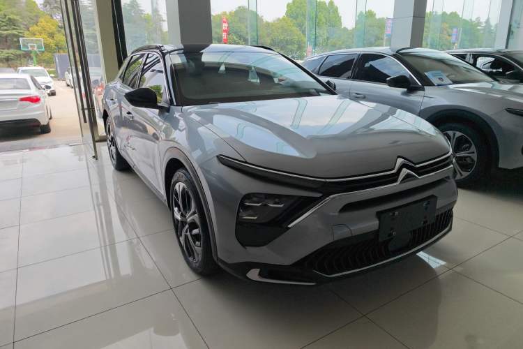 Used Citroen C5 X 2021 1.6T Enjoy the Extraordinary Exterior 5