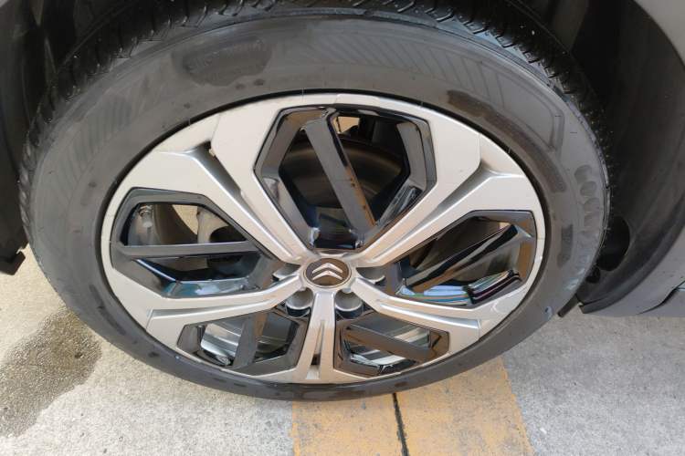 Used Citroen C5 X 2021 1.6T Enjoy the Extraordinary Exterior 5