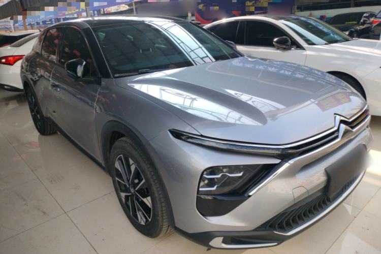 Used Citroen C5 X 2021 1.6T Enjoy the Extraordinary Front Right 45 Deg