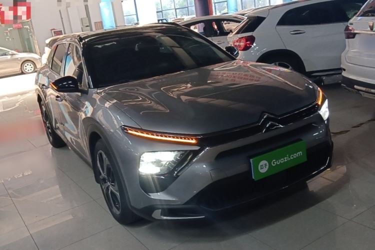 Used Citroen C5 X 2021 1.6T Enjoy the Extraordinary Front Right 45 Deg