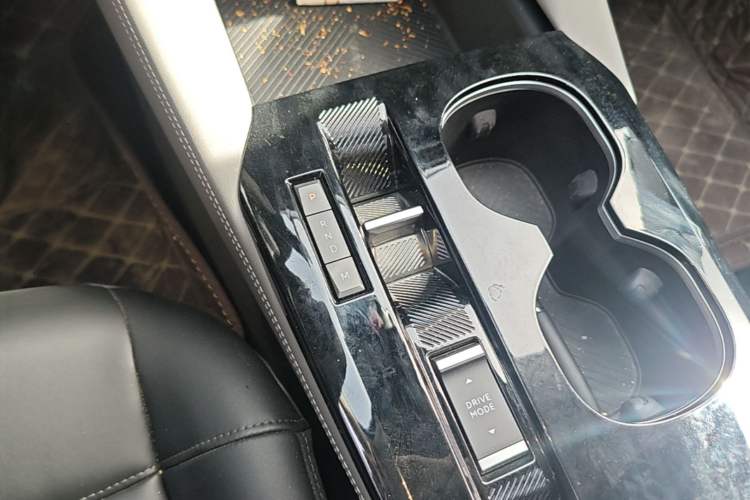 Used Citroen C5 X 2021 1.6T Enjoy the Extraordinary Gear Lever