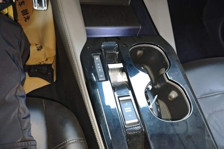 Used Citroen C5 X 2021 1.6T Ignite the Extraordinary Gear Lever