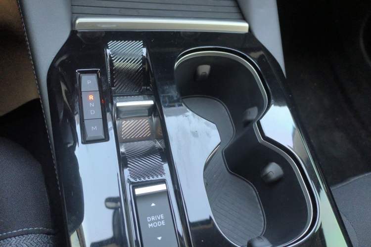 Used Citroen C5 X 2021 1.6T Enjoy the Extraordinary Gear Lever