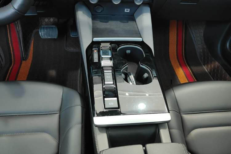 Used Citroen C5 X 2021 1.6T Enjoy the Extraordinary Gear Lever