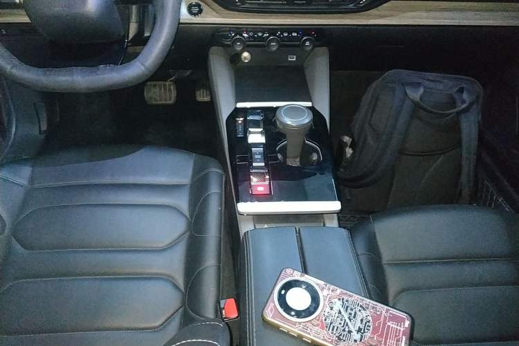 Used Citroen C5 X 2021 1.6T Enjoy the Extraordinary Gear Lever