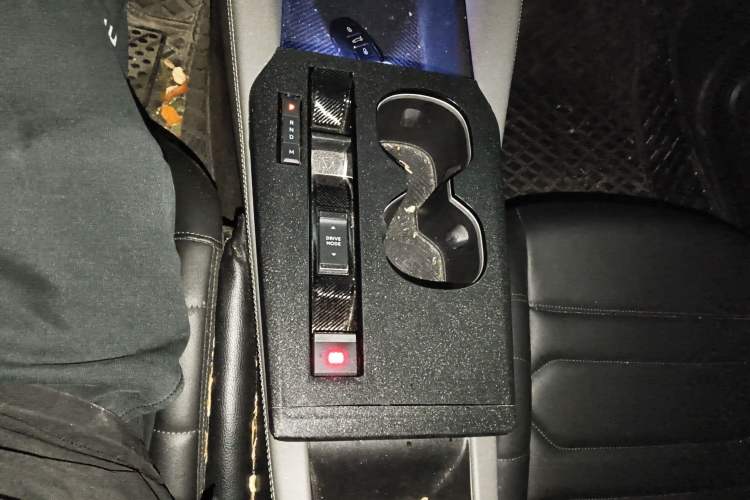 Used Citroen C5 X 2021 1.6T Impressive Edition Gear Lever