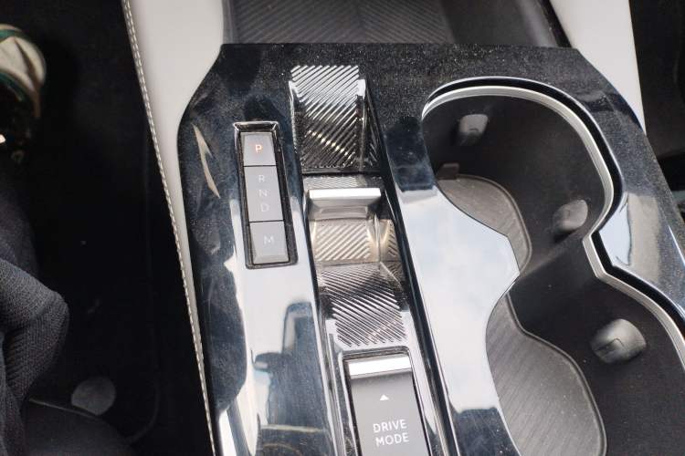 Used Citroen C5 X 2021 1.6T Enjoy the Extraordinary Gear Lever