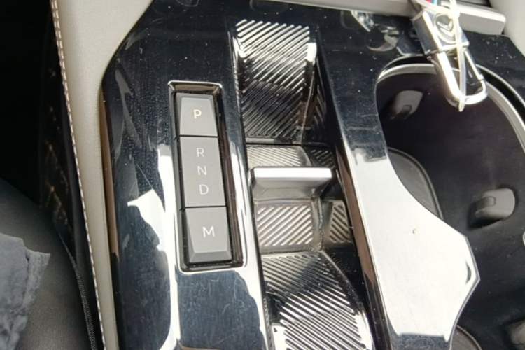 Used Citroen C5 X 2021 1.6T Enjoy the Extraordinary Gear Lever