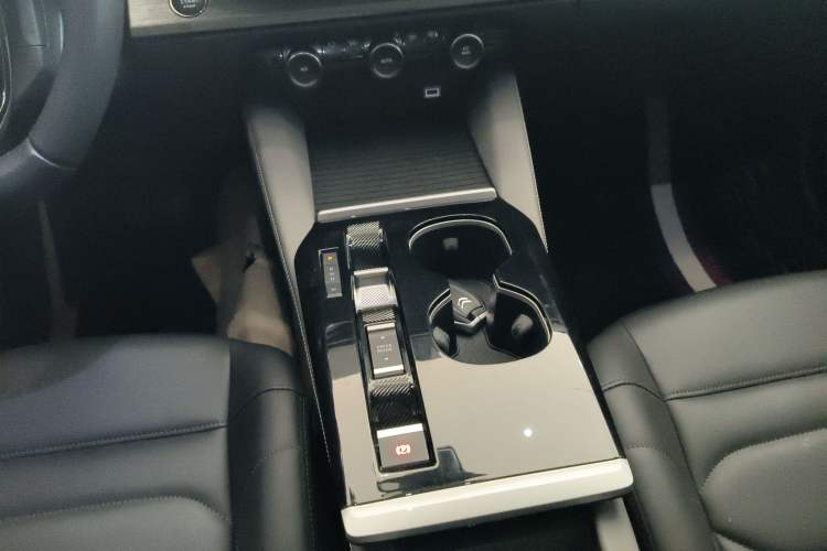 Used Citroen C5 X 2021 1.6T Enjoy the Extraordinary Gear Lever